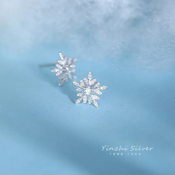 925 Sterling Silver Korean Version Simple Snowflake Stud Earrings Women Crystal Light Luxury Jewelry Gift